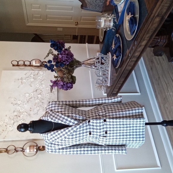 Zara Women's White And Black Double Breasted Tailored Coat. Size M - Picture 6 of 17